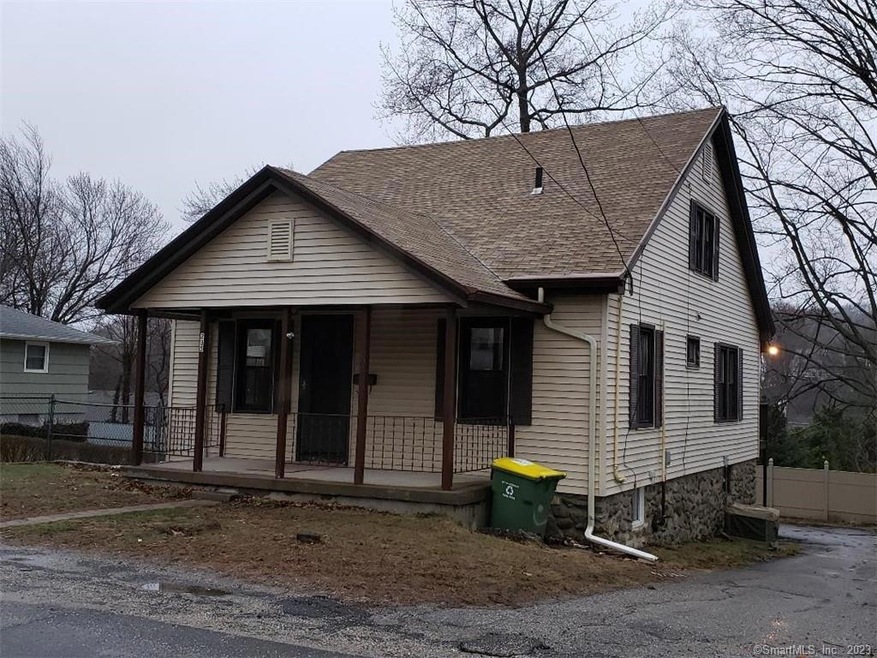 235 Academy Ave, Waterbury, CT 06705 - photo 1