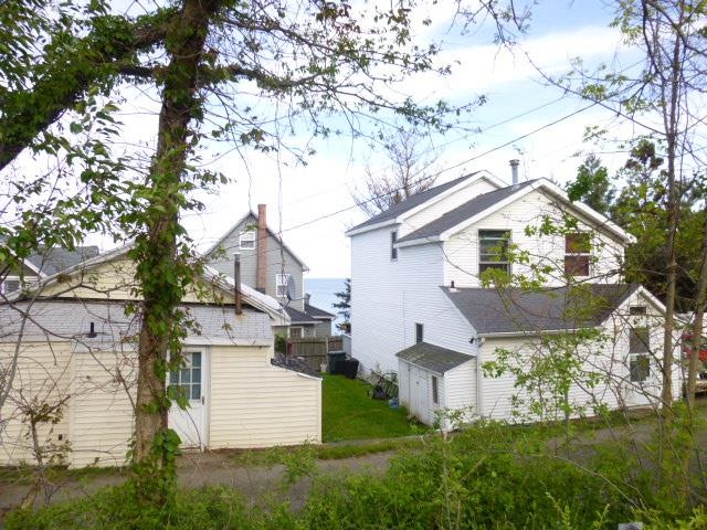 56 Hillside Ave unit 2ND F, Milford, CT 06460 - photo 1