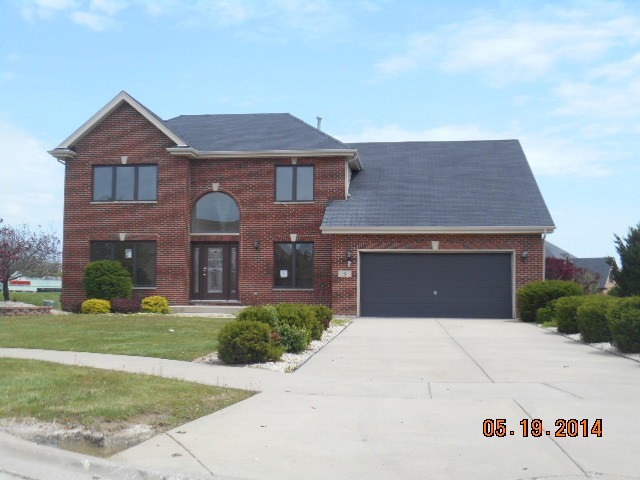 8 Carrington Ct, Hazel Crest, IL 60429 - photo 1