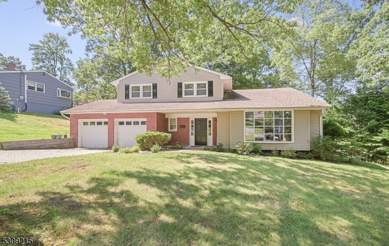 27 Edgar Rd, West Orange, NJ 07052 - photo 1