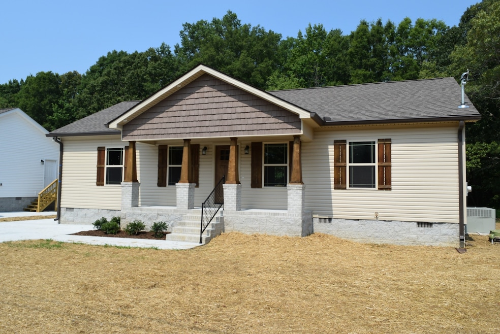 1534 S Spring St, Manchester, TN 37355 - photo 1