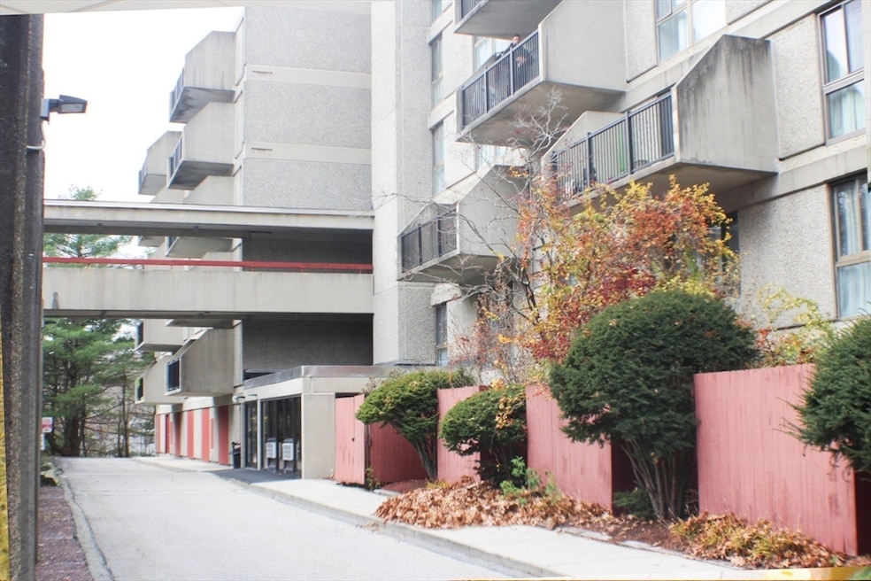 Tall Oaks Village unit 407, South Weymouth, MA 02190 - photo 1