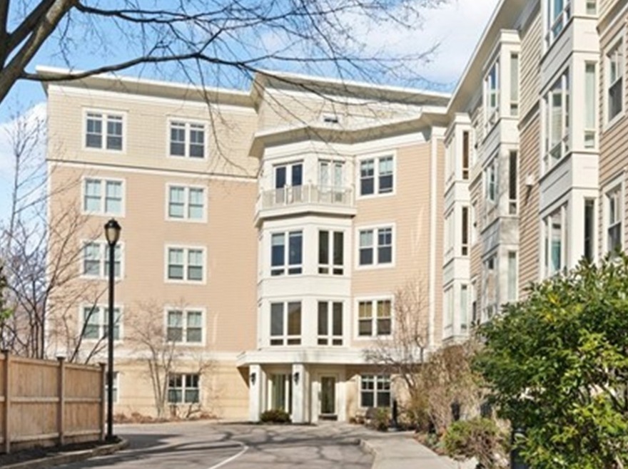 2-14 Saint Paul St unit 101, Brookline, MA 02446 - photo 1