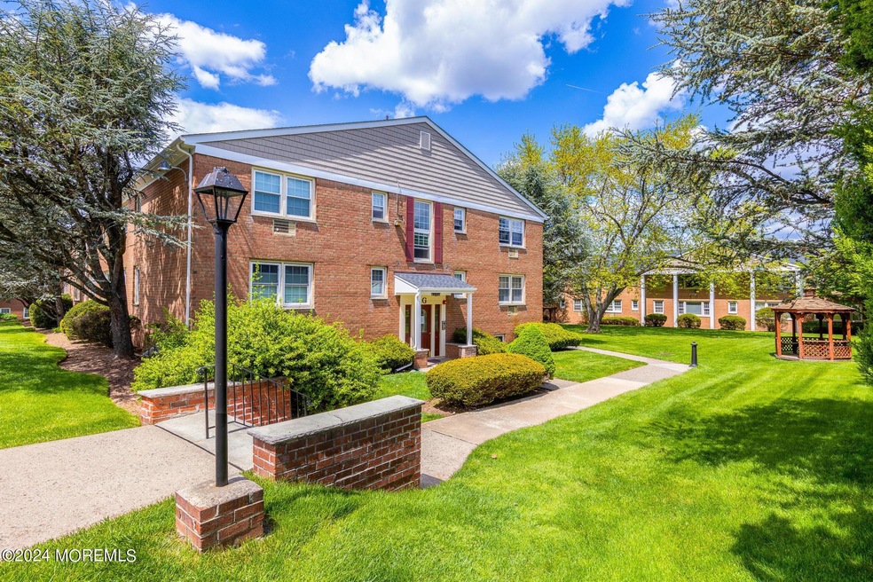 605GroveUnitG11-1