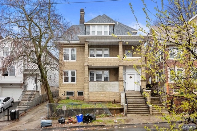 95-97 Treacy Ave, Newark, NJ 07108 - photo 1