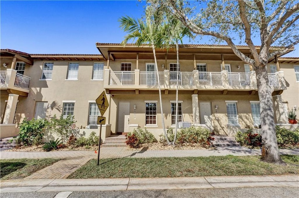 Beautiful curb appeal from street view