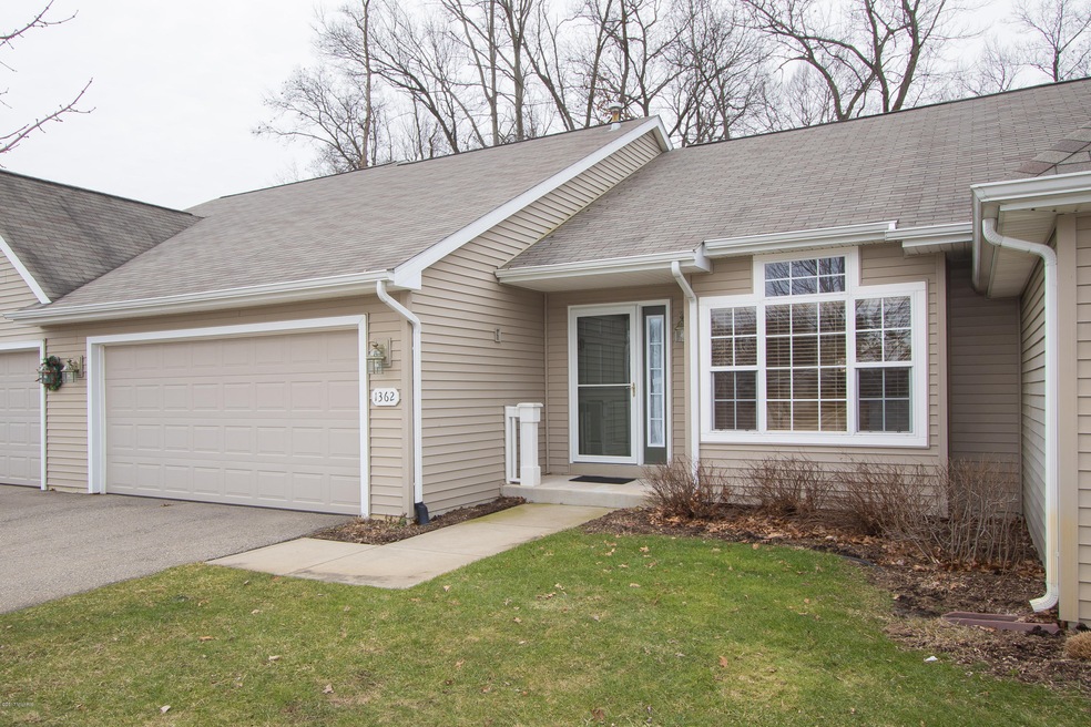 1362 Tanager Kalamazoo-01