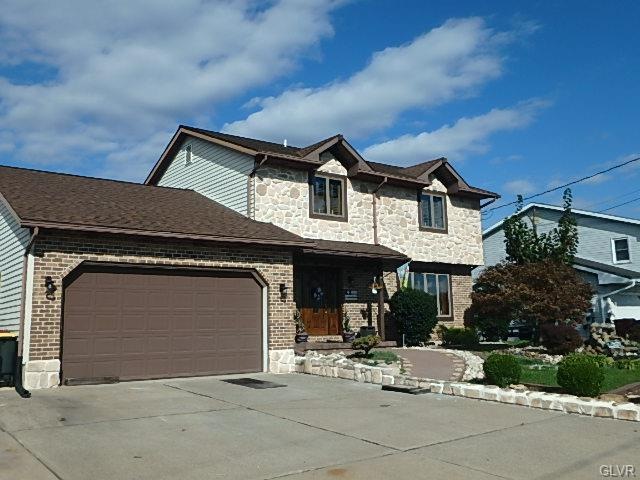 5407 Summit St, Whitehall, PA 18052 - photo 1