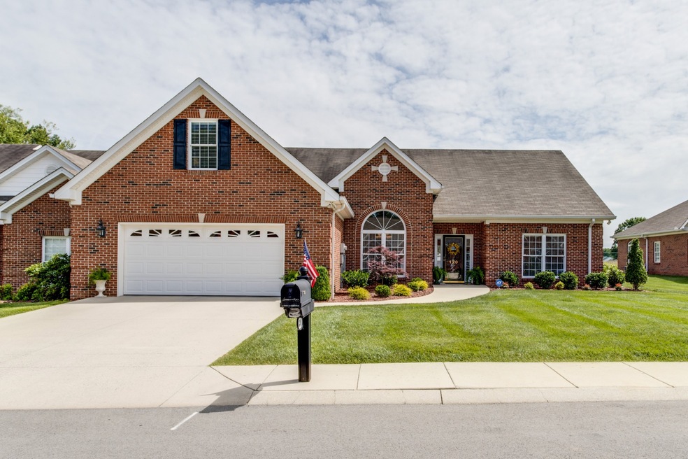 120 Magnolia Glen Cir, Manchester, TN 37355 - photo 1