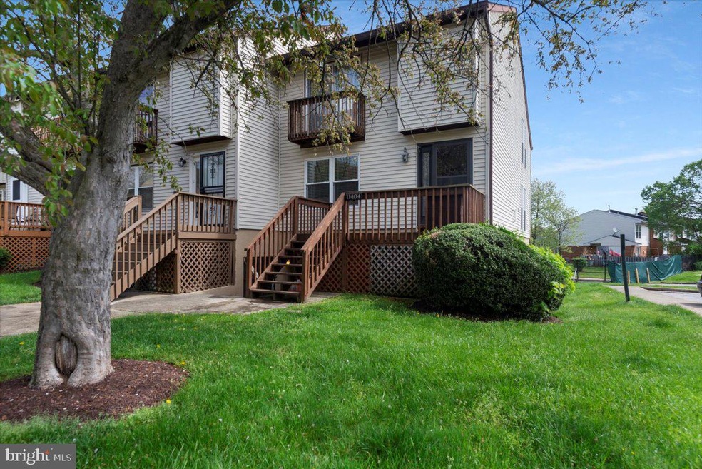 11404 Laurelwalk Dr, Laurel, MD 20708 - photo 1