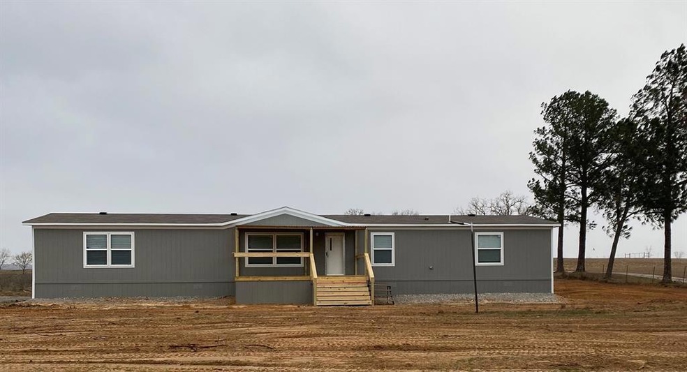 670 County Road 4790, Boyd, TX 76023 - photo 1