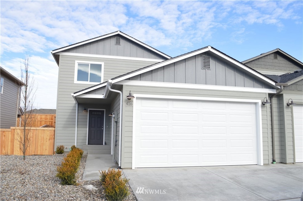 416 S Kansas Loop, East Wenatchee, WA 98802 - photo 1