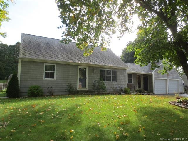 9 Van Buren Rd, Enfield, CT 06082 - photo 1