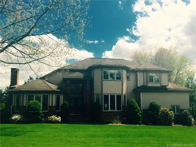 8 Cedar Wood Dr, Wethersfield, CT 06109 - photo 1