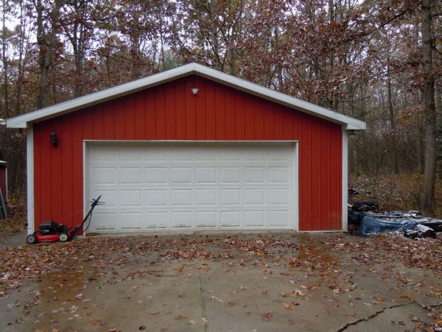 1112 W Woodland Park Dr, Bitely, MI 49309 - photo 1