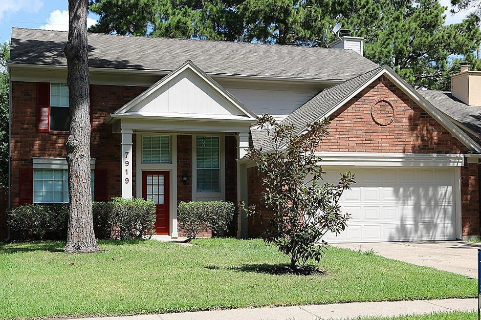 7919 Shangrila Ln, Houston, TX 77095 - photo 1