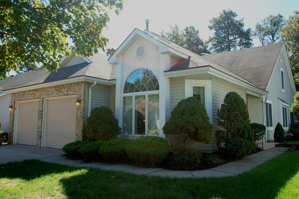 1565 Sweetbay Dr, Toms River, NJ 08755 - photo 1