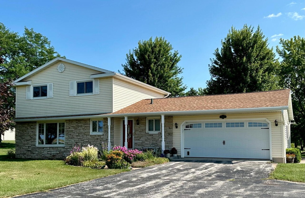 W2035 County Road Y unit Y, Chilton, WI 53014 - photo 1