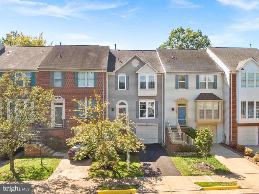 20355 Briarcliff Terrace, Sterling, VA 20165 - photo 1