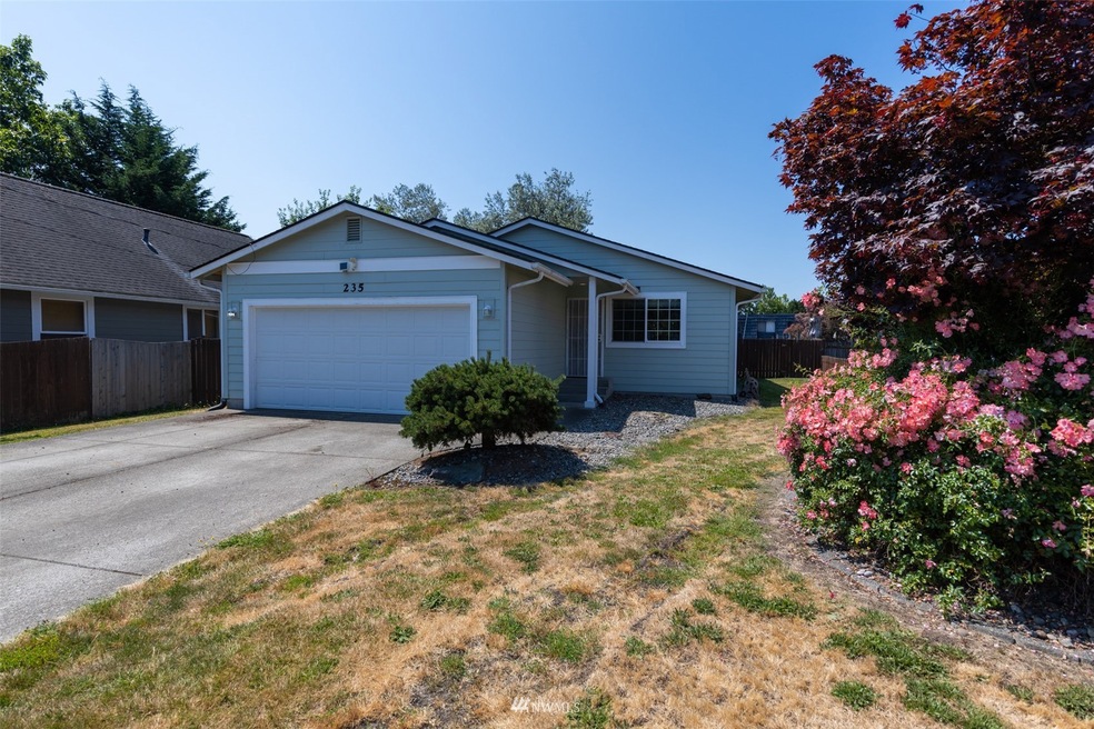 235 SW 14th St, Chehalis, WA 98532 - photo 1