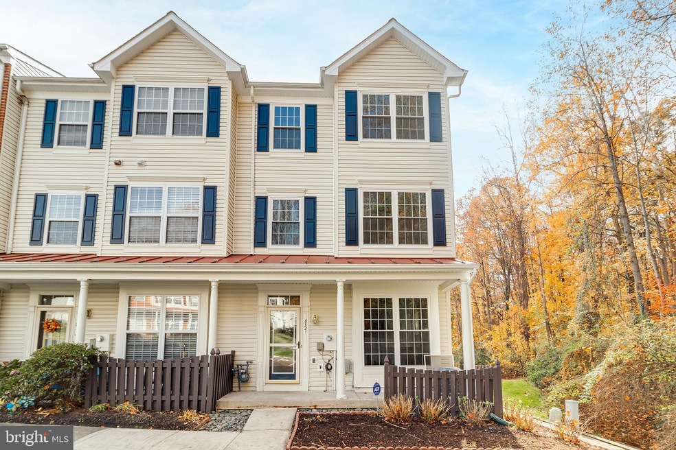 8321 Sanderling Way unit 25, Lorton, VA 22079 - photo 1