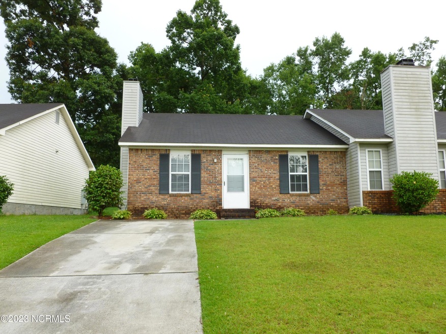 166 Brenda Dr, Jacksonville, NC 28546 - photo 1