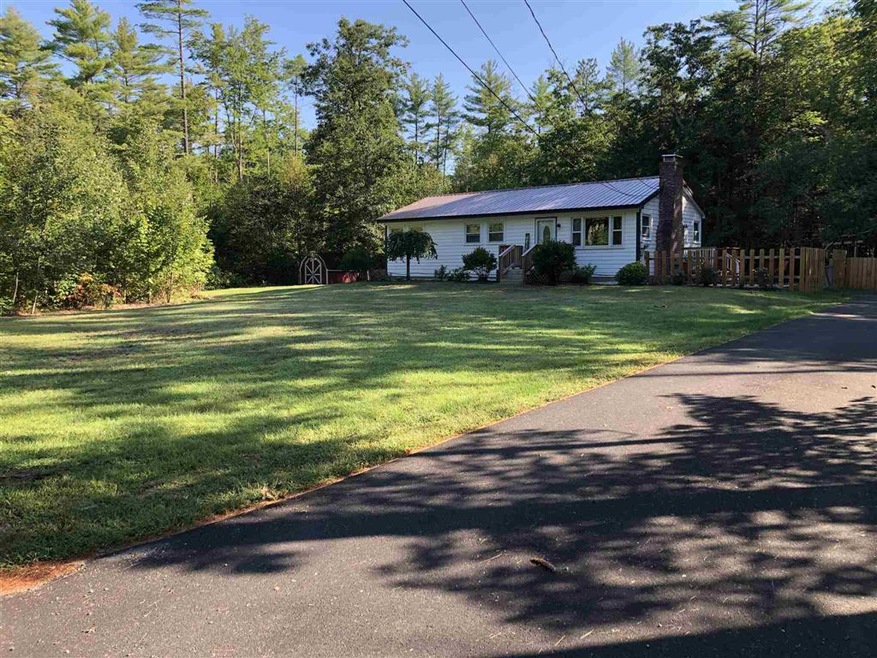 1106 Penacook Rd, Contoocook, NH 03229 - photo 1