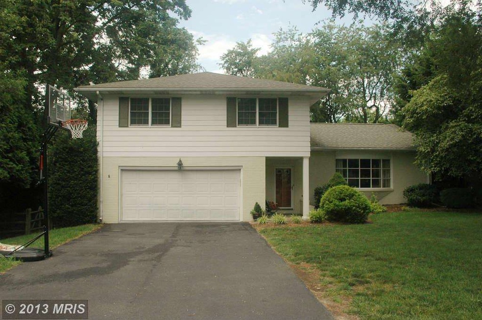 13108 Blue Ridge Rd, Hagerstown, MD 21742 - photo 1