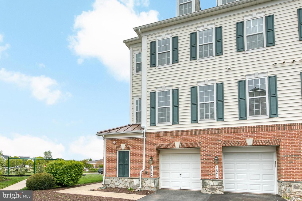 14566 Kylewood Way, Gainesville, VA 20155 - photo 1