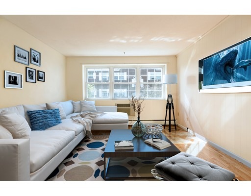 15 Cass St unit 5, West Roxbury, MA 02132 - photo 1