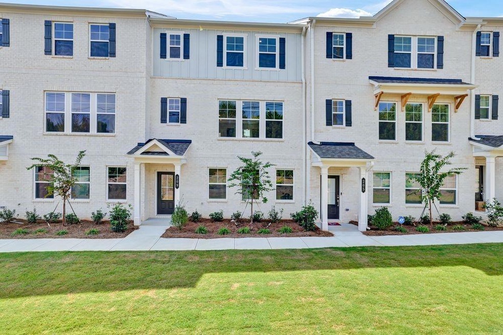 209 Lytham Dr SE, Mableton, GA 30126 - photo 1