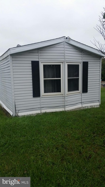 206 Dusty Ln, Hamburg, PA 19526 - photo 1