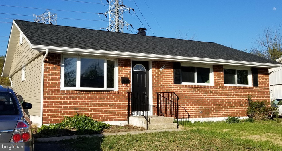 904 Genine Dr, Glen Burnie, MD 21060 - photo 1