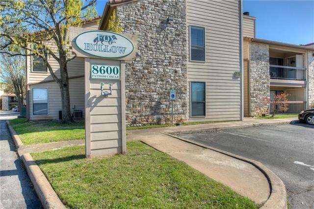 Lovely Fox Hollow Condos