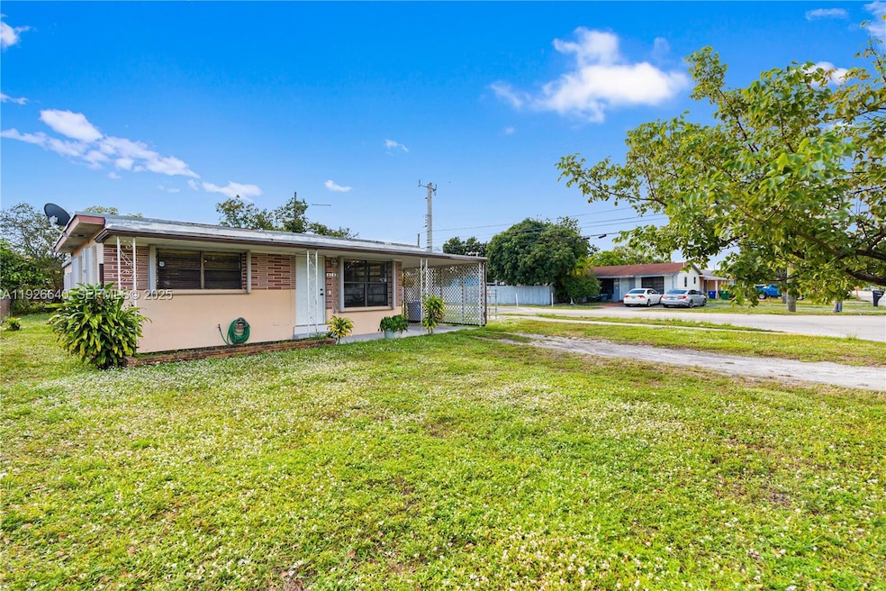 6142 SW 21st St, Miramar, FL 33023 - photo 1