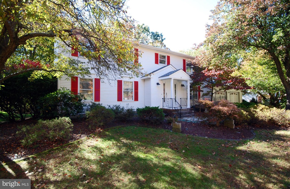 18 Zev Ct, Monmouth Junction, NJ 08852 - photo 1