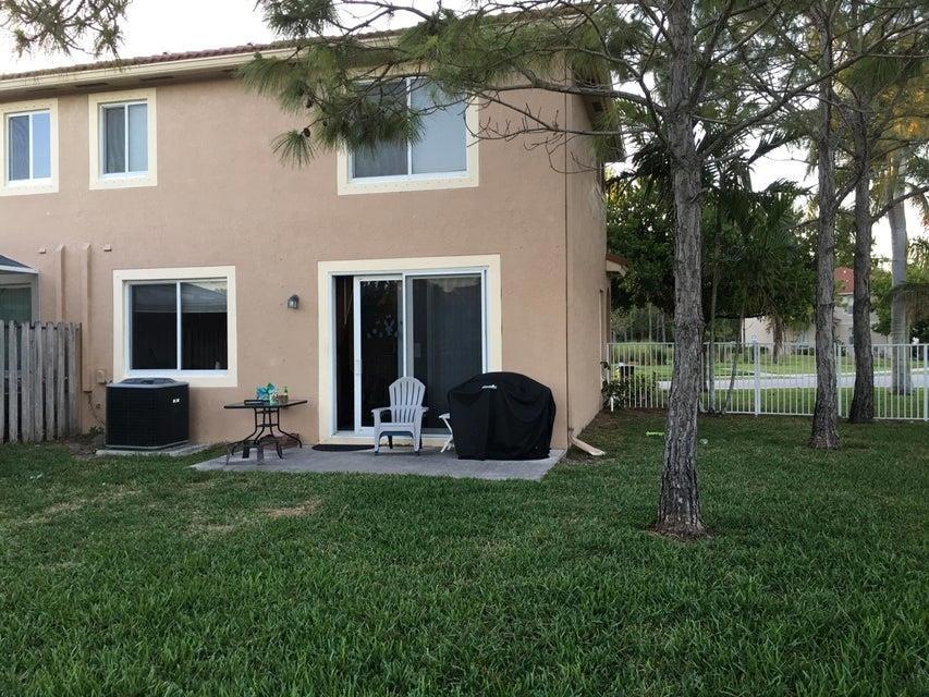 5030 Stagecoach Dr, Coconut Creek, FL 33073 - photo 1