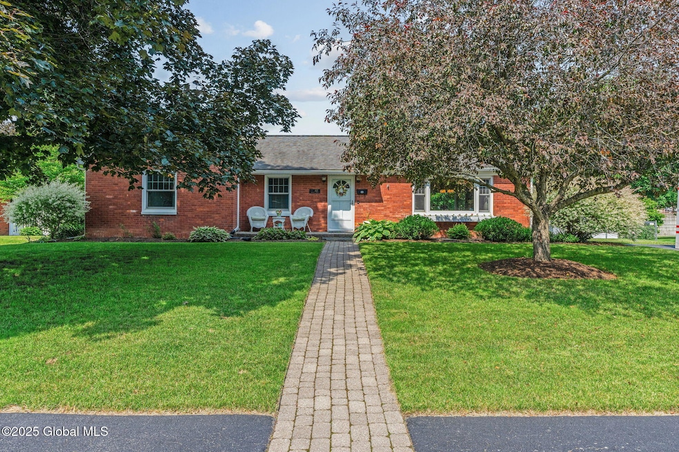 1-web-or-mls-1621-12th-ave