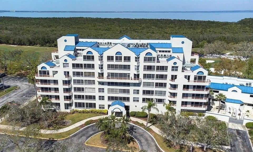 Crystal Bay at Feather Sound unit 208, Clearwater, FL 33762 - photo 1