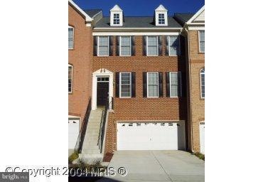 42916 Overly Square, Chantilly, VA 20152 - photo 1