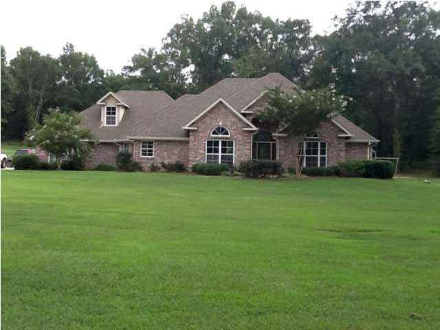 186 Pineview Circle