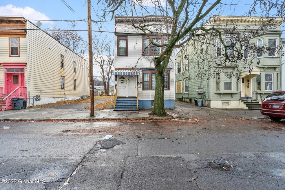 54 West St, Albany, NY 12206 - photo 1