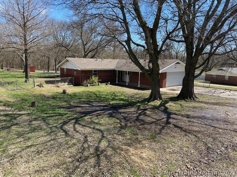 3540 Silver Lake Place, Bartlesville, OK 74006 - photo 1
