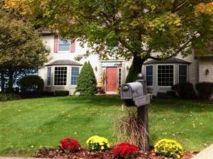 254 Oakwood Ct, Ionia, MI 48846 - photo 1