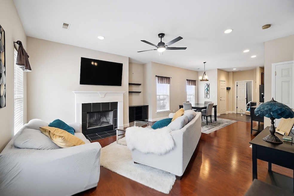 4316 Summercrest Blvd unit 401, Antioch, TN 37013 - photo 1