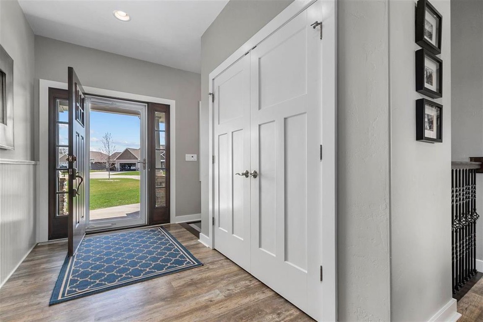 W5990 Geranium Dr, Appleton, WI 54915 - photo 1