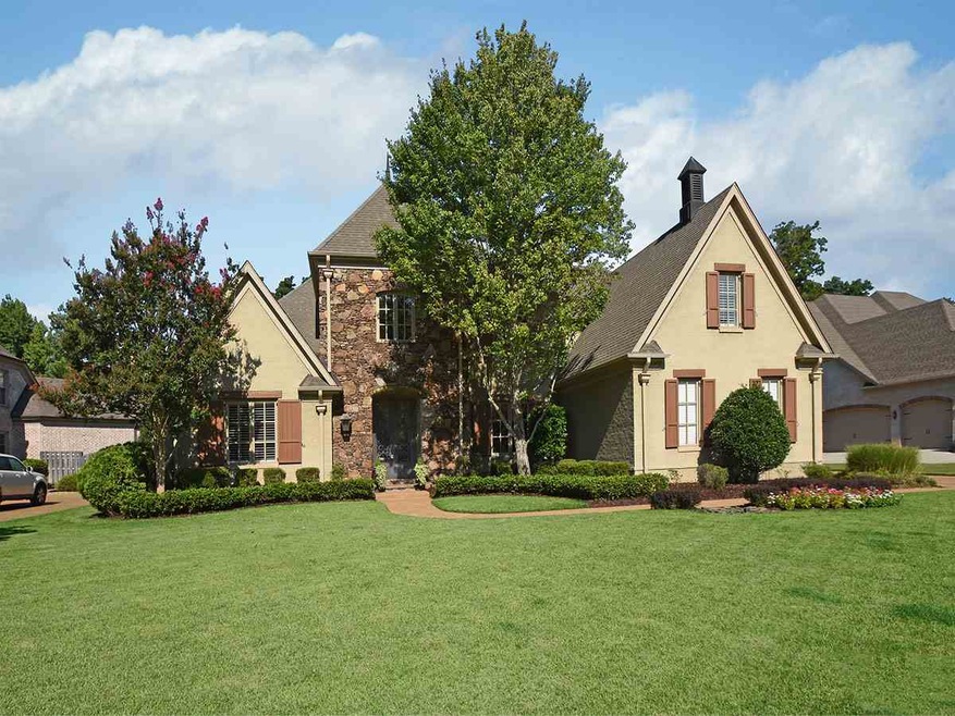 3003 North Wetherby Cove  is located in the Devons