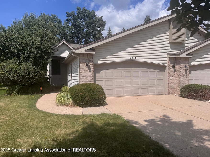7510 Glen Terra Dr unit 7, Lansing, MI 48917 - photo 1