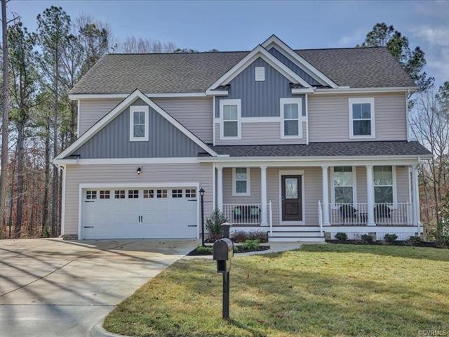 Exterior-Vinyl Siding, Carriage Stlye Garage Doors