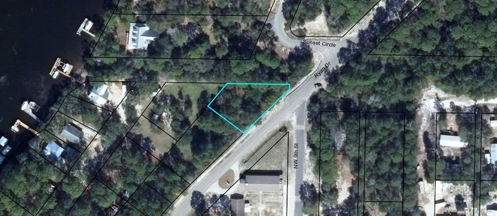 715 717 Ryan Dr unit 1, Carrabelle, FL 32322 - photo 1